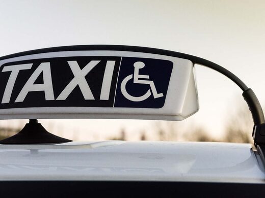 catois taxi hero banner